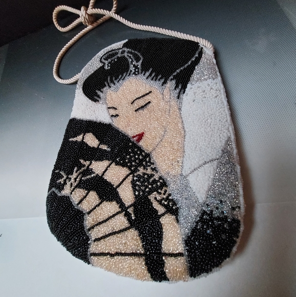 Beaded geisha party bag 7in x9in all beaded